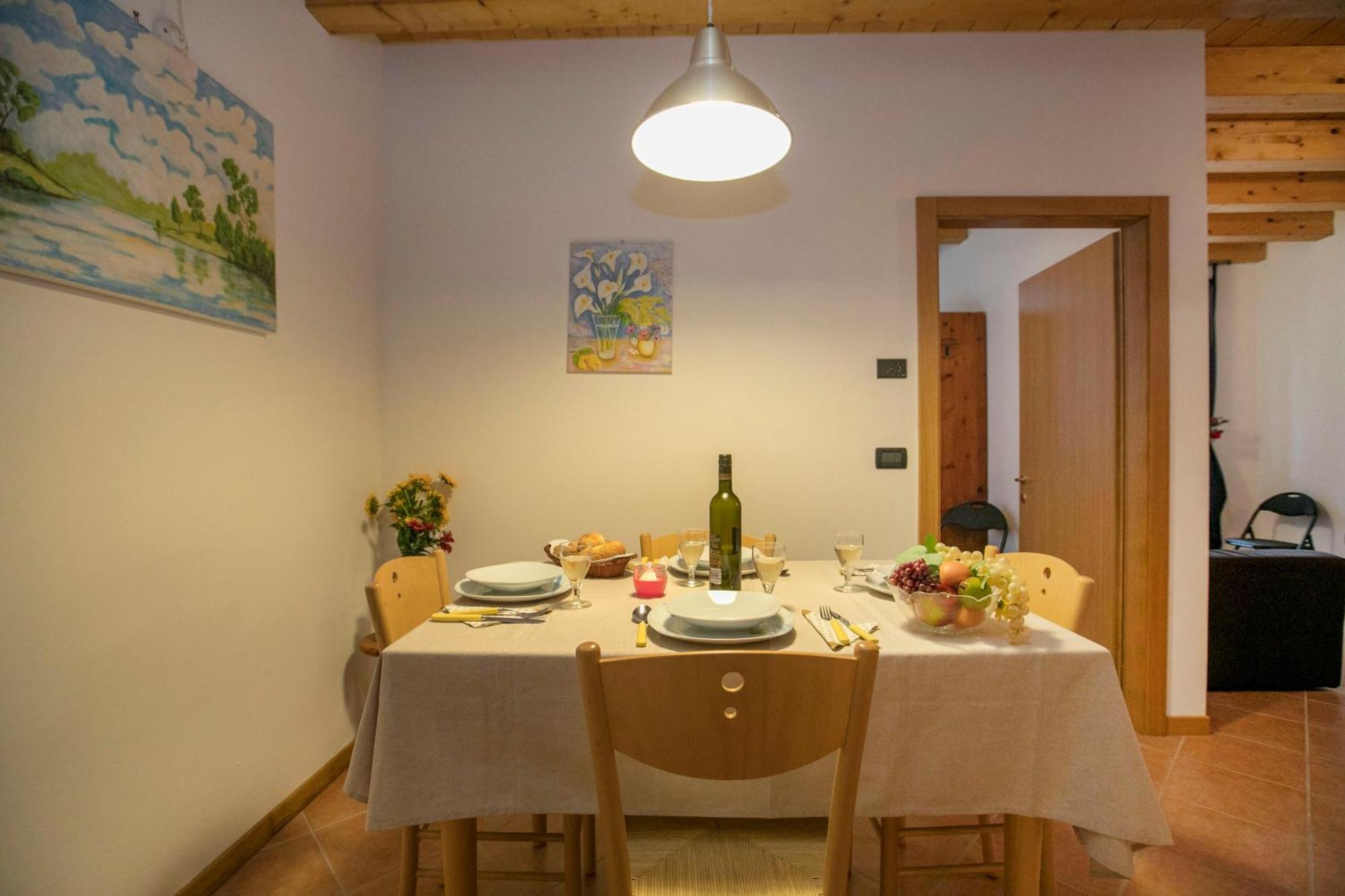 Appartamento Centro Storico Riva - Happy Rentals Екстер'єр фото