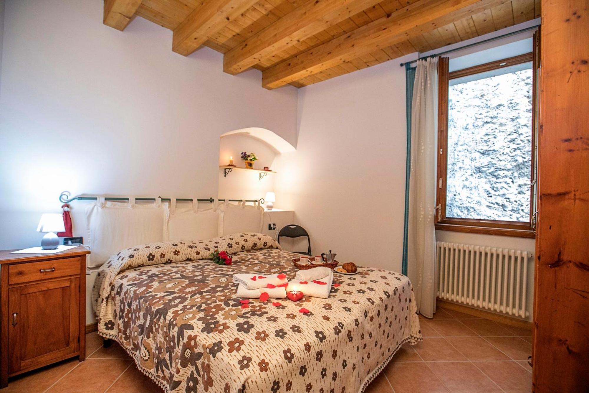 Appartamento Centro Storico Riva - Happy Rentals Екстер'єр фото