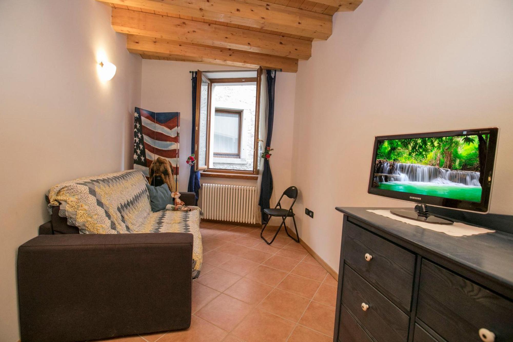 Appartamento Centro Storico Riva - Happy Rentals Екстер'єр фото